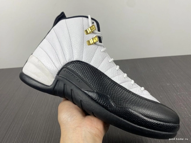 Taxi 130690-125 Retro Jordan (2013) 12 0818